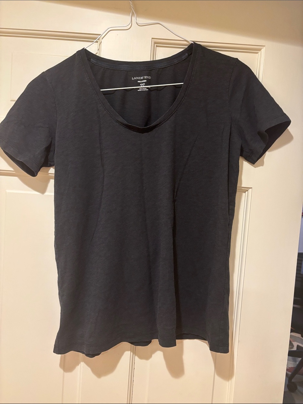 Lands' End Black Scoop Neck Short Sleeve Tee